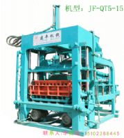 新型環(huán)保制磚機(jī) 水泥磚機(jī) 花磚機(jī)——建鵬機(jī)械制造